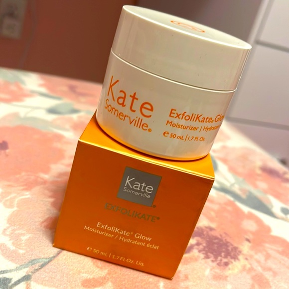 KATE SOMERVILLE EXFOLIKATE GLOW MOISTURIZER - Picture 1 of 1